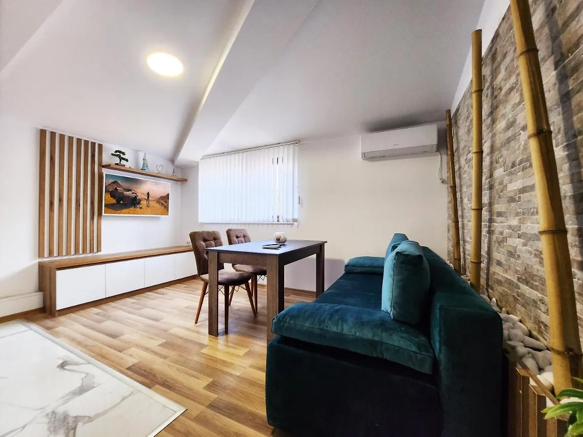 Apartment Varna contacts